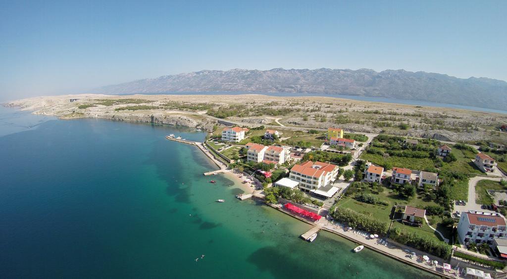 Hotel Vila 4M Ražanac Zewnętrze zdjęcie